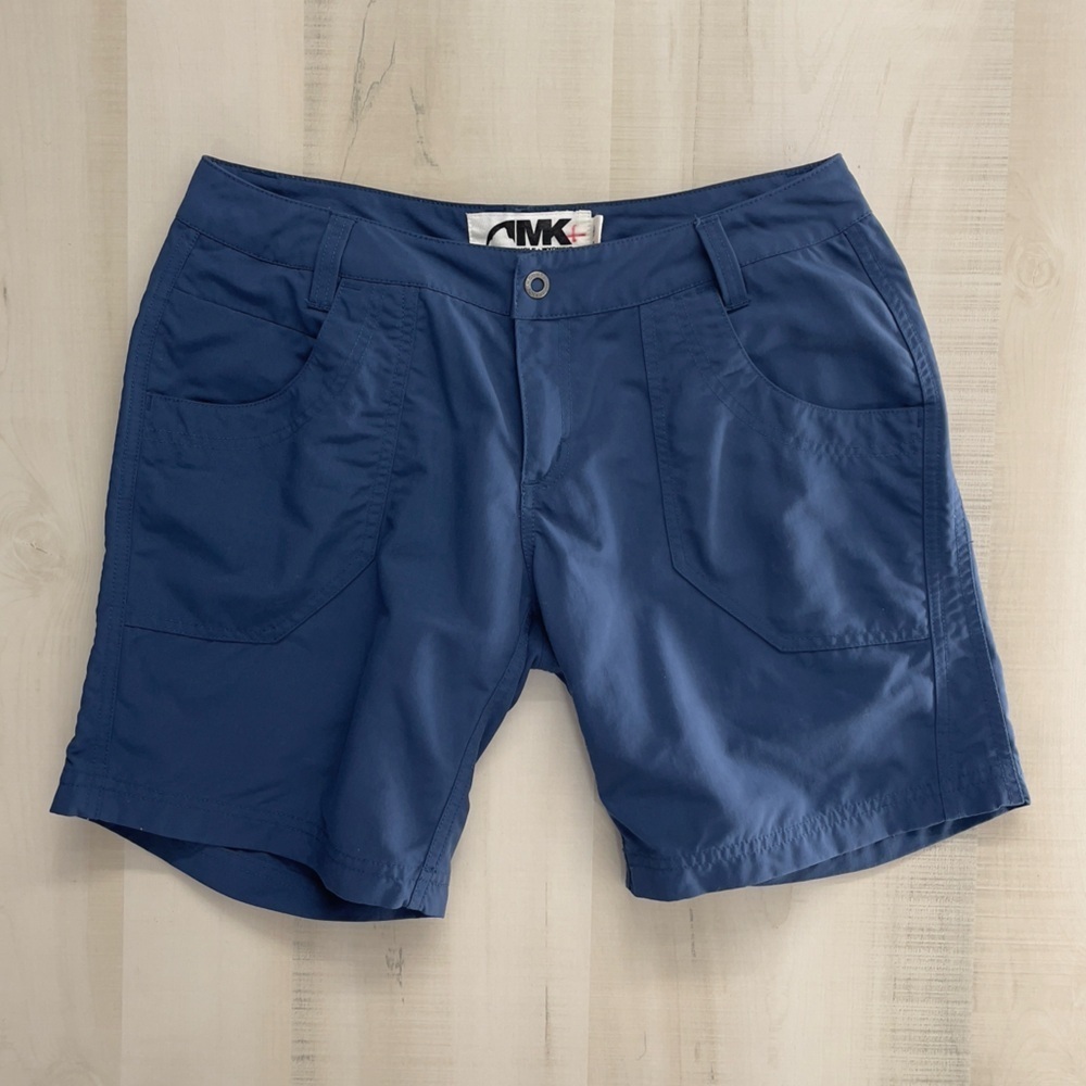 MOUNTAIN KHAKI womens navy blue travel hiking shorts 2 8 inch inseam